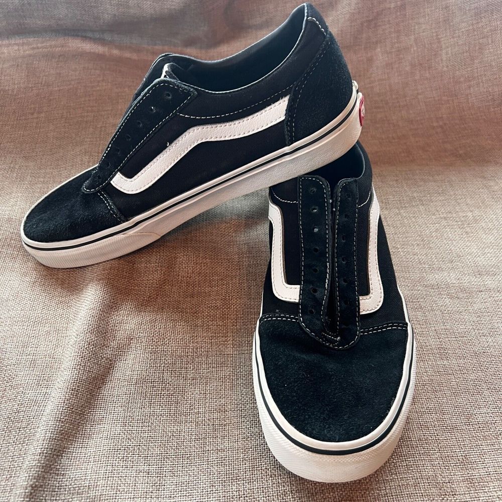 Vans Men's 7.5 Black Suede White Side‎ Stripe Shoes Sneakers Comfy Cush VG+